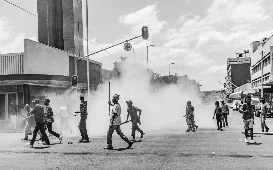 Watchman Alert: Manifestasi Kekerasan Mematikan di Afrika Selatan