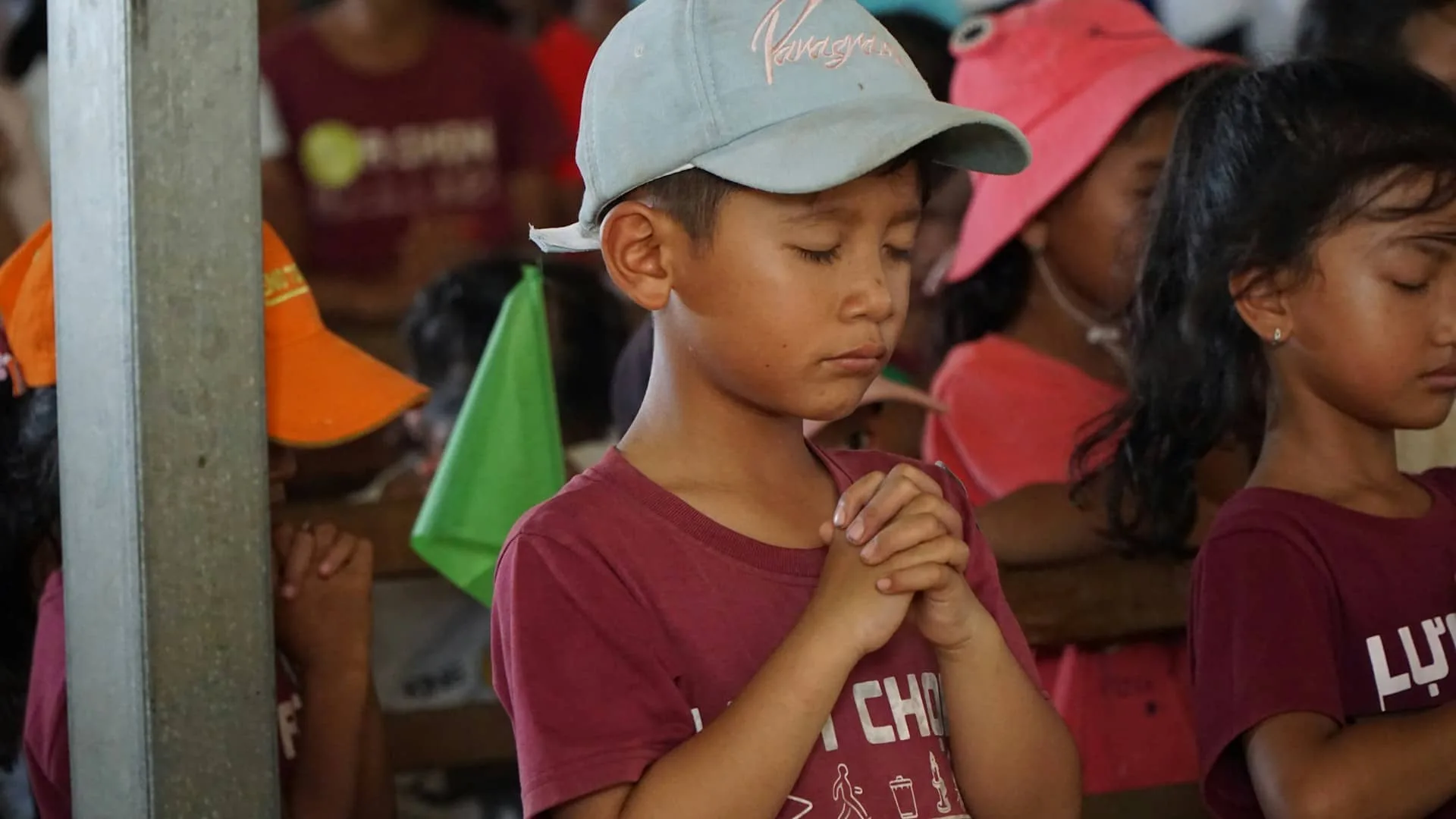 儿童不是袭击目标. 我们必须保护深陷武装冲突中的成百上千万儿童，让他们免受袭击和暴力带来的生命威胁。… | by UNICEF | Medium, image size:1920x1080
